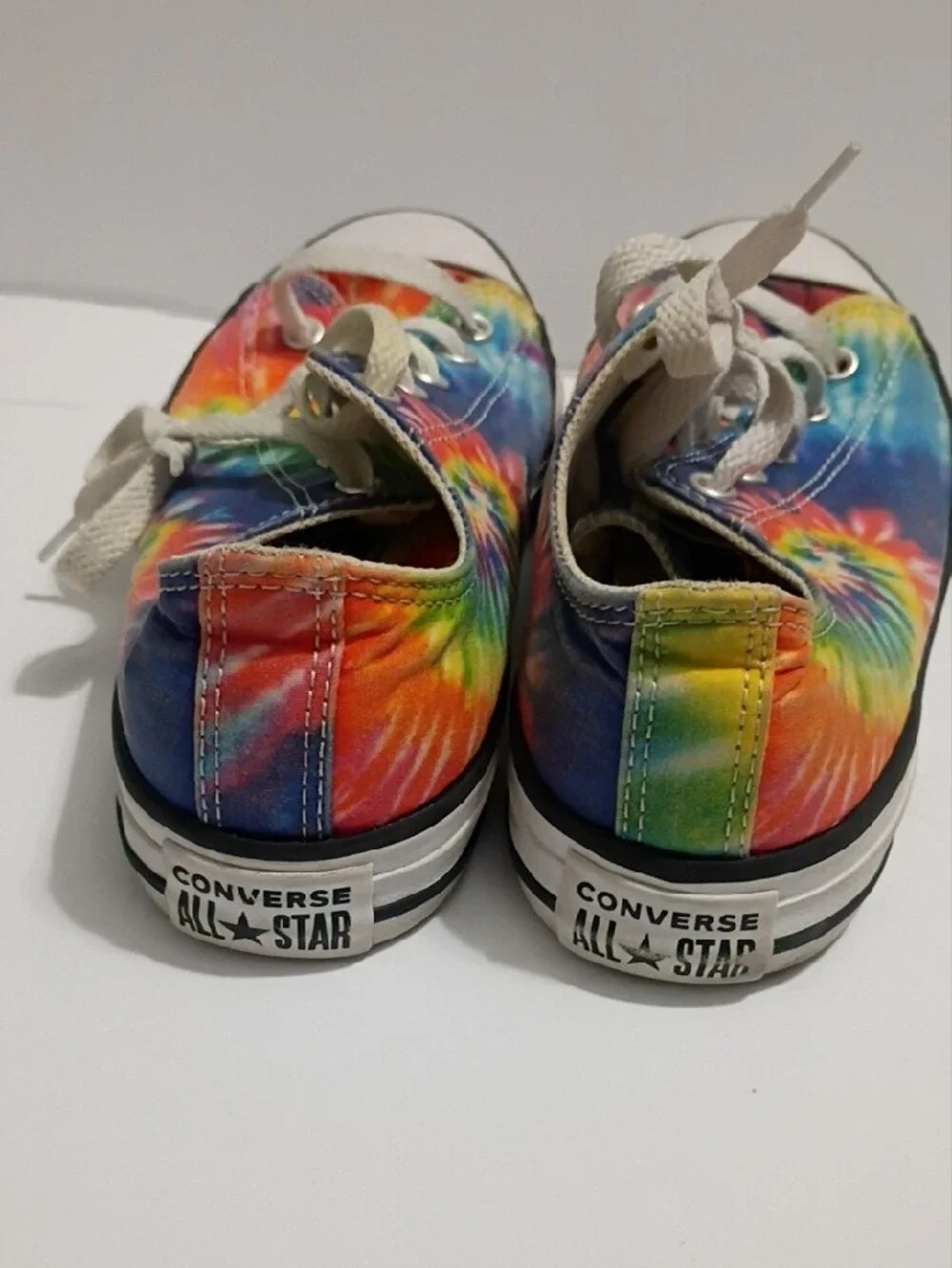 Kids Tie-Dye Converse Lace-Up Sneakers - Multicolor